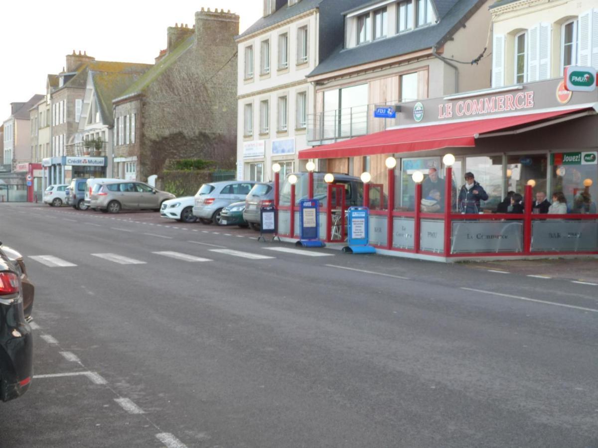Villa Quai Vauban Saint-Vaast-la-Hougue Exterior foto